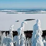 Kolin Kaskilinna Villa *