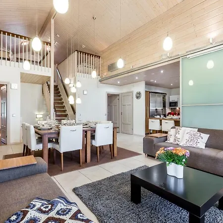 Kolin Kaskilinna * Kolinkylä