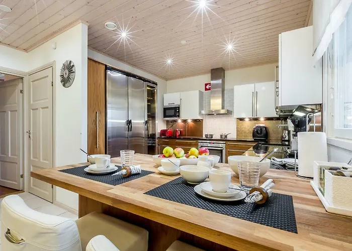 Kolin Kaskilinna Villa *